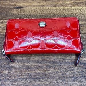 Coach Red Patent Leather Wallet|Accordion Multiple